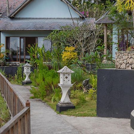 Villa Ume Tenang Nusa Penida Exteriör bild