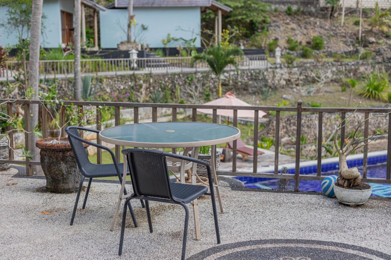 Villa Ume Tenang Nusa Penida Exteriör bild