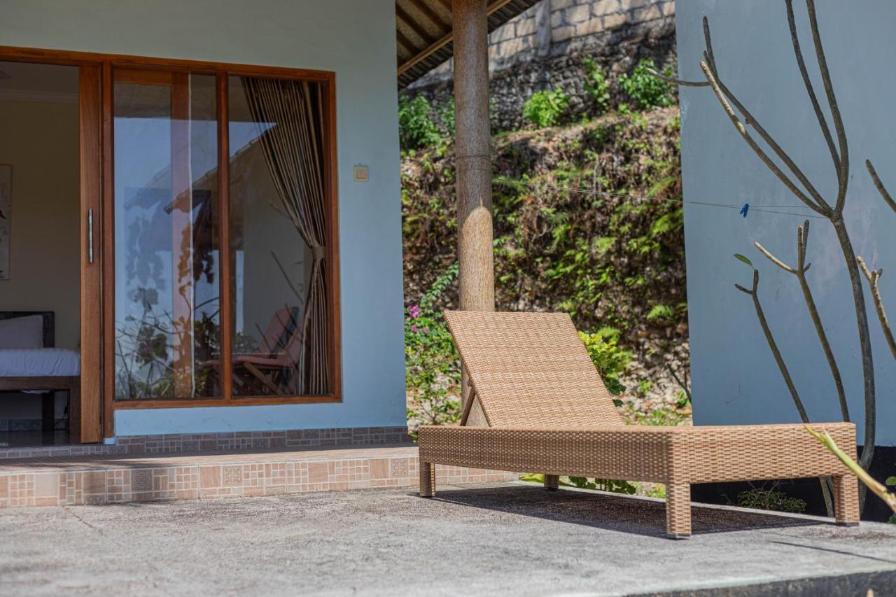 Villa Ume Tenang Nusa Penida Exteriör bild